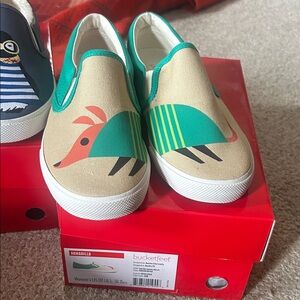 Austin City Limits Armadillo Slip-On Shoes - Women’s Sz 7, NWT, Bucket Feet